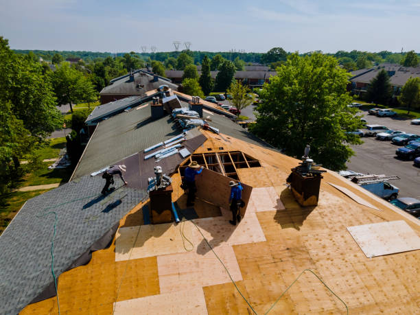 24/7 Emergency Storm Damage Roof Repair experts in Highland, MI